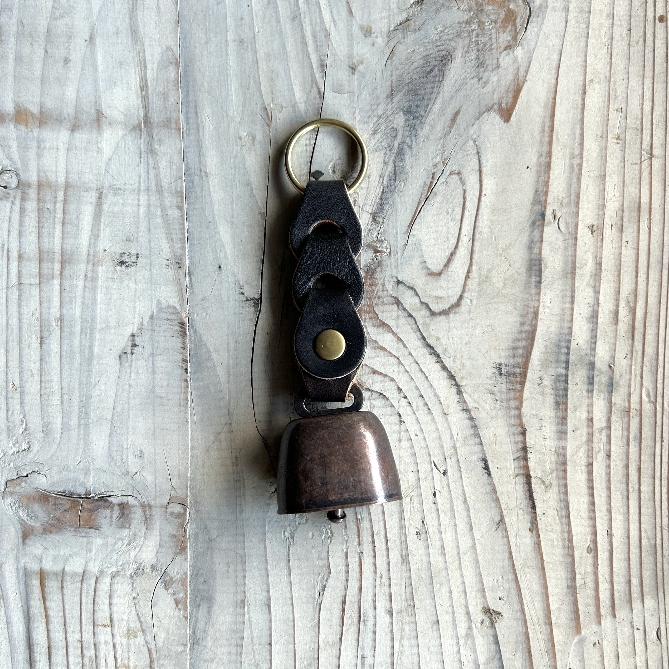 熊よけカウベル（ブラック）